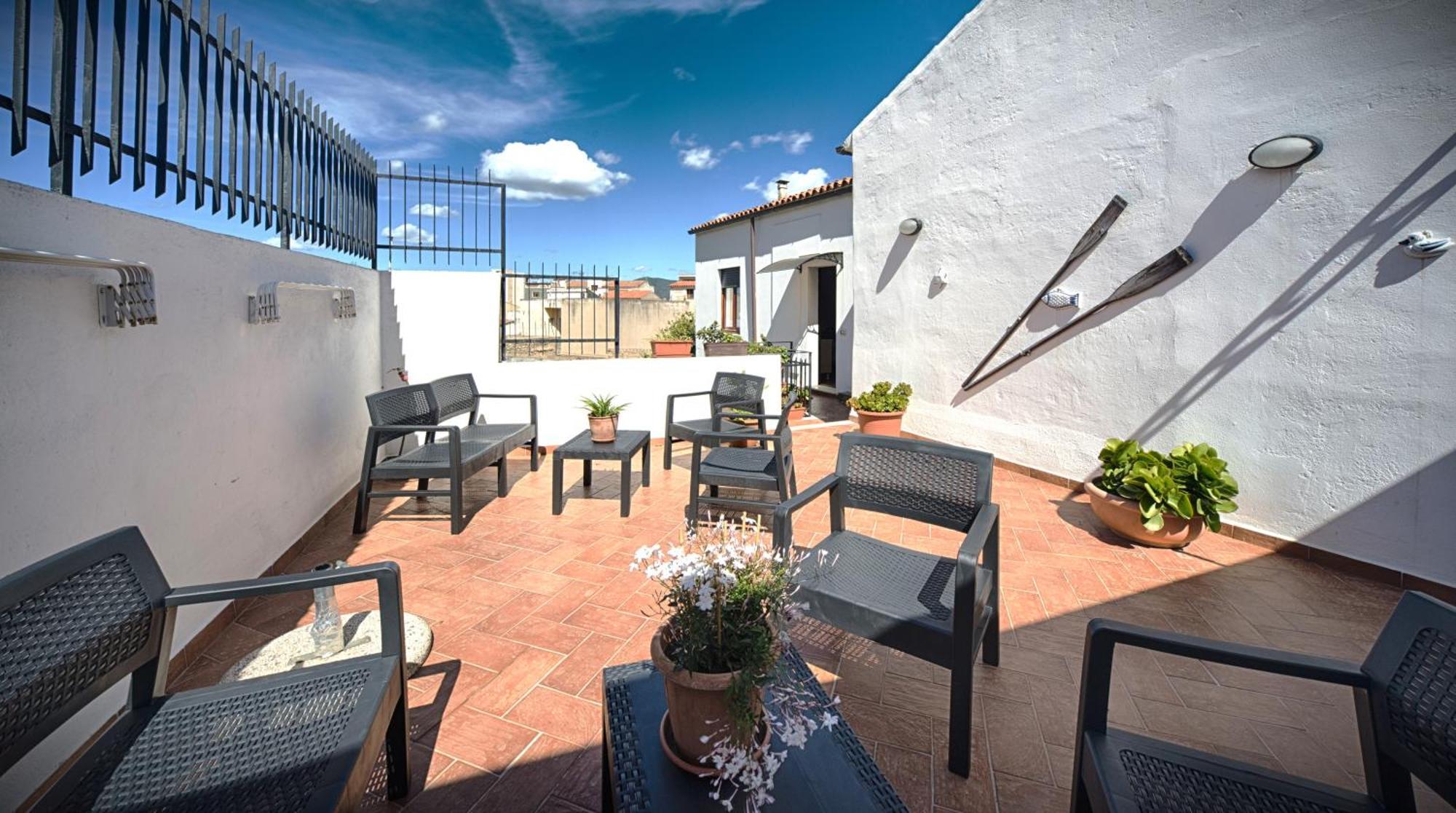 B&B Antica Dimora Olbia Exterior foto